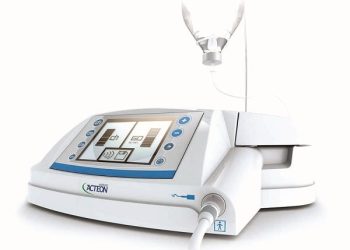 Nhổ răng bằng máy siêu âm Piezotome